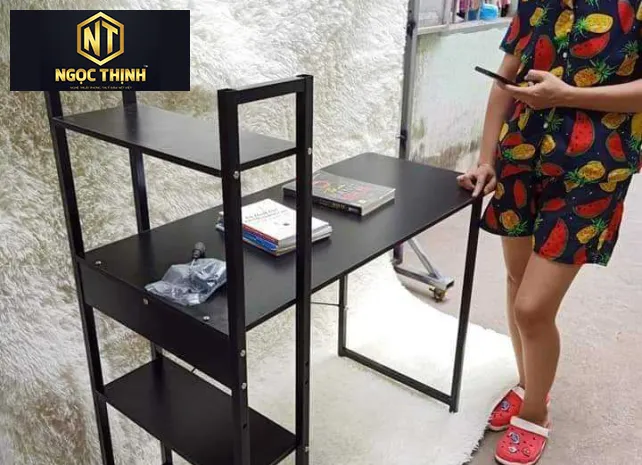 Xưởng Nội Thất Ngọc Thịnh - Bàn làm việc văn phòng chân sắt sơn tĩnh điện mặt gỗ công nghiệp Xưởng Nội Thất Ngọc Thịnh - Bàn làm việc văn phòng chân sắt sơn tĩnh điện mặt gỗ công nghiệp